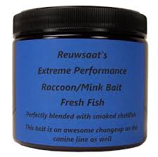 Reuwsaat's Fresh Fish Raccoon/Mink Bait-Pint